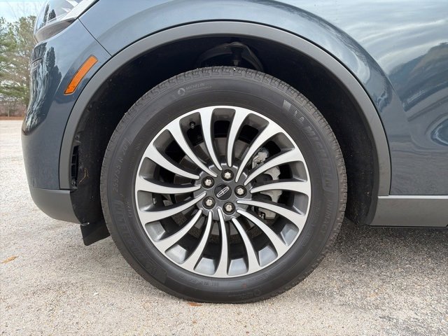 Used 2023 Lincoln Aviator Reserve w/ Elements Package Plus image 9