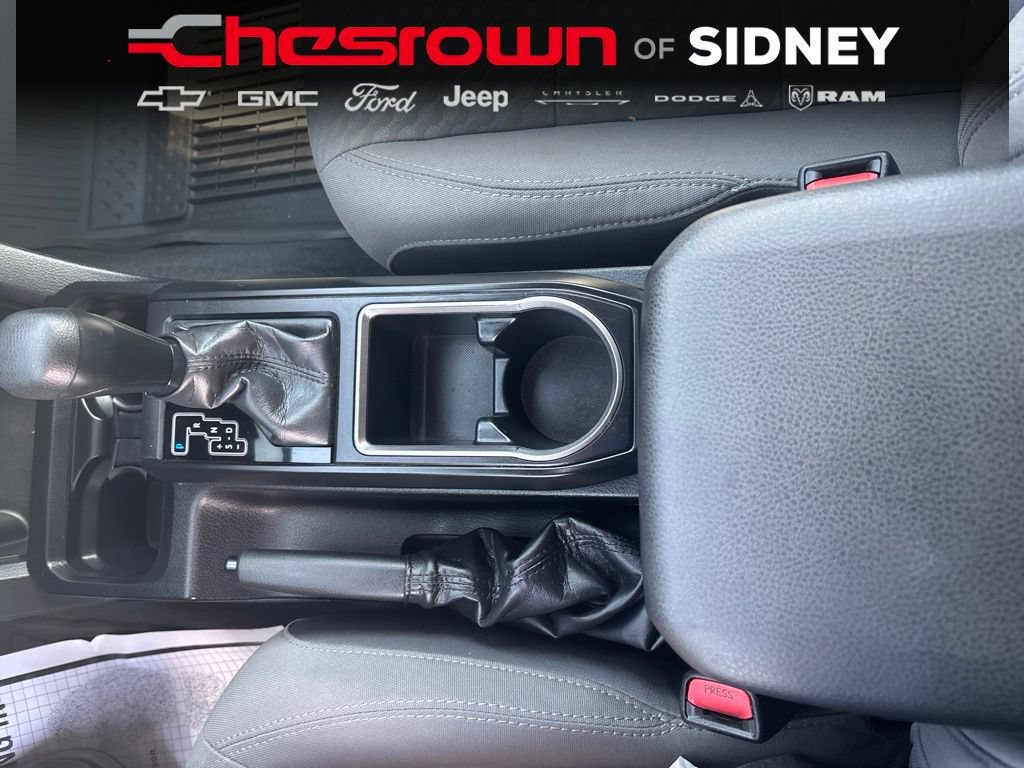 Used 2021 Toyota Tacoma SR AWD/4WD image 18