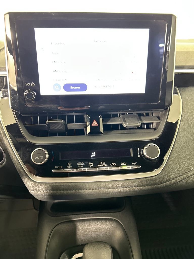 Used 2024 Toyota Corolla Sedan w/ SE Convenience Package image 14