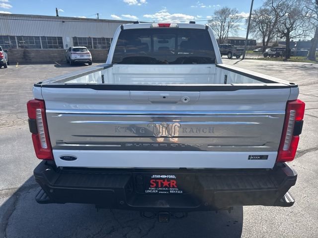 Used 2024 Ford F250 King Ranch w/ FX4 Off-Road Package image 4