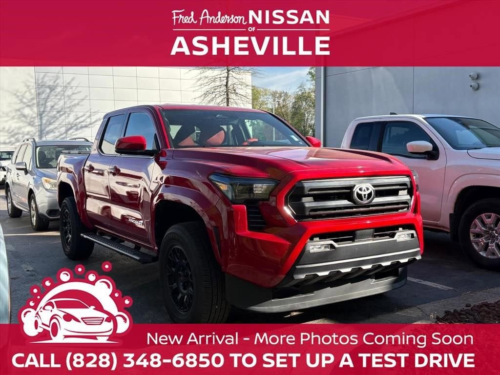 Used 2024 Toyota Tacoma SR5 image 1