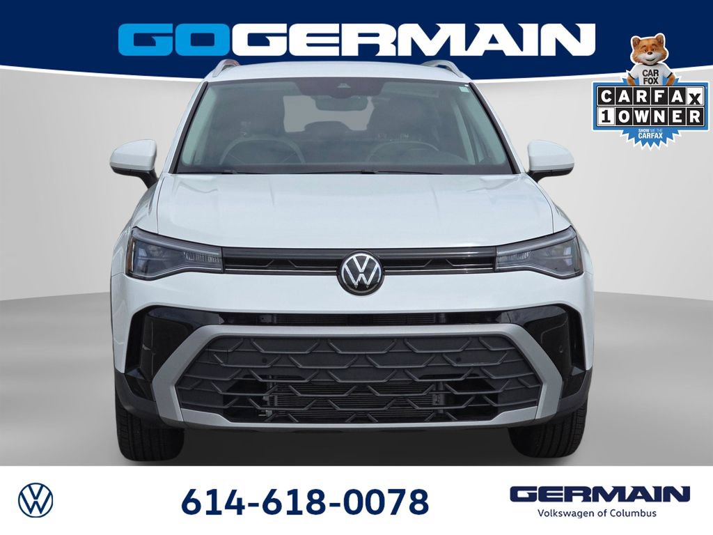 Certified 2025 Volkswagen Taos SE AWD/4WD image 4