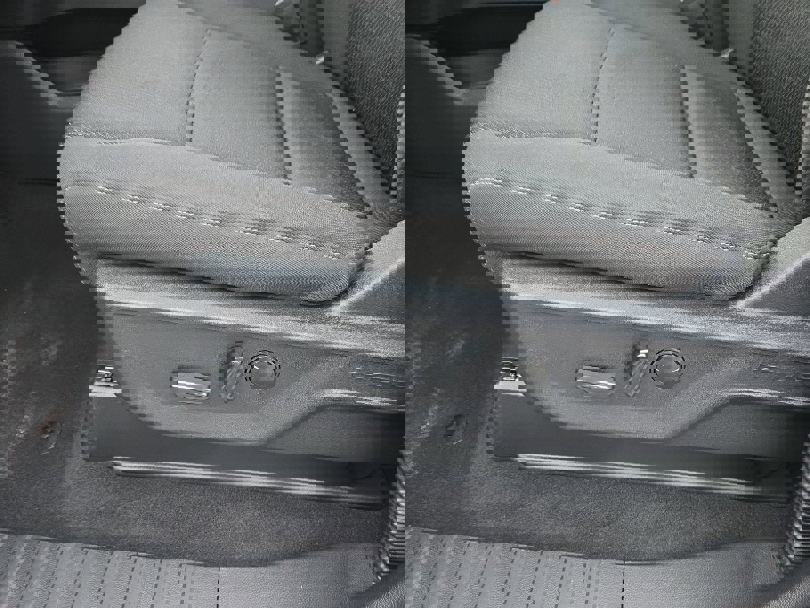 Certified 2023 Ford F150 XLT w/ Equipment Group 302A High image 12