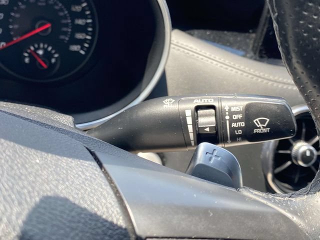 Used 2022 Kia Stinger GT2 AWD/4WD image 26