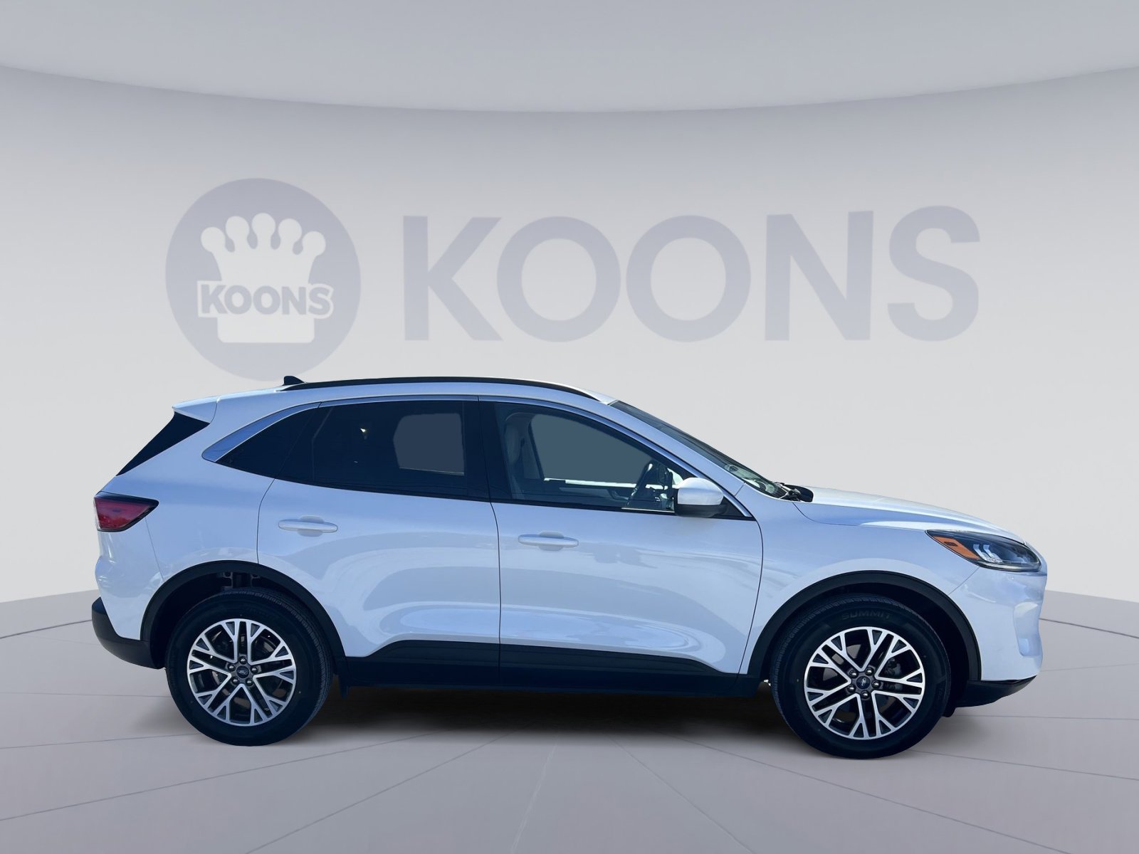 Used 2020 Ford Escape SEL image 8