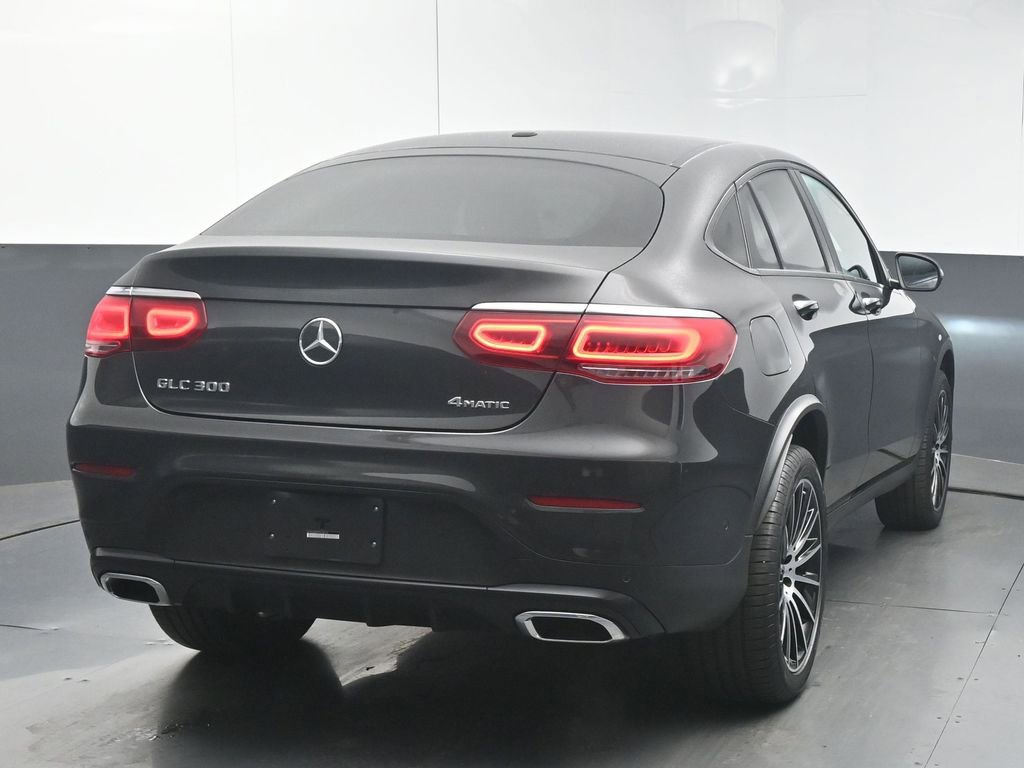 Used 2023 Mercedes-Benz GLC 300 4MATIC Coupe image 8