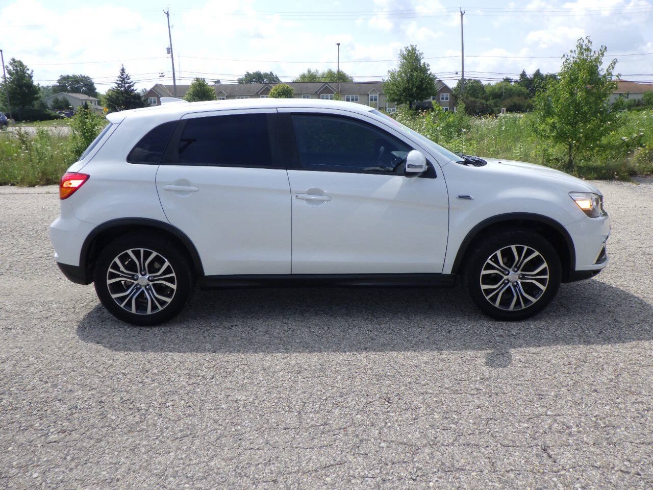 Used 2019 Mitsubishi Outlander Sport ES AWD/4WD image 6