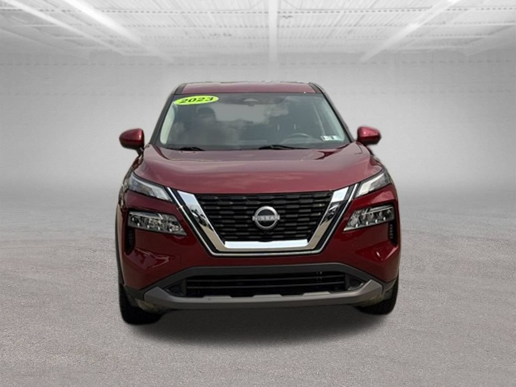 Used 2023 Nissan Rogue SV AWD/4WD image 9