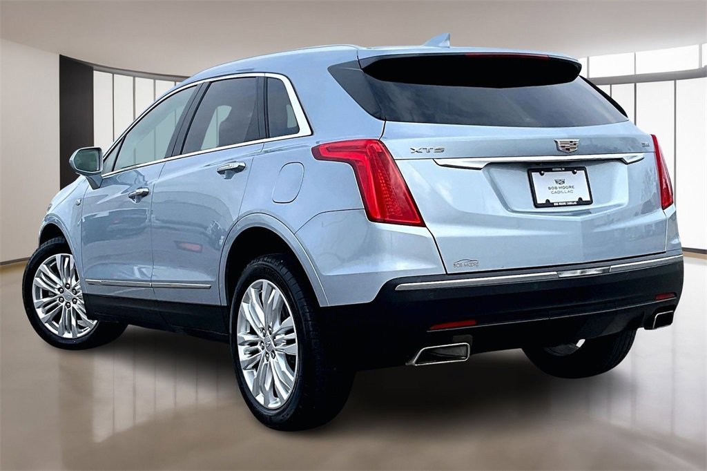 Used 2017 Cadillac XT5 Premium Luxury image 12