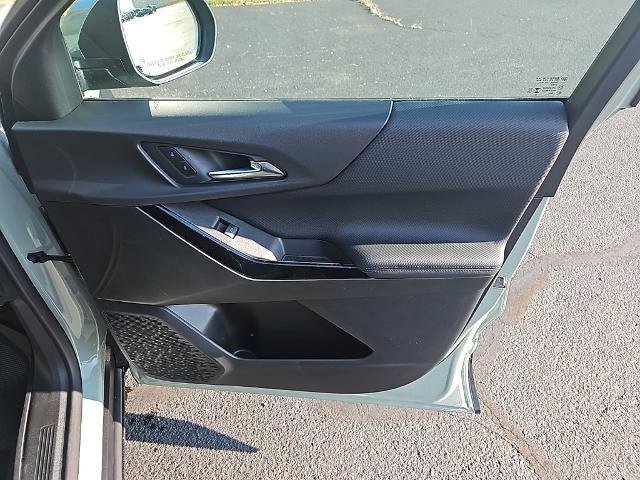 New 2026 Chevrolet Equinox LT w/ Convenience Package II image 27