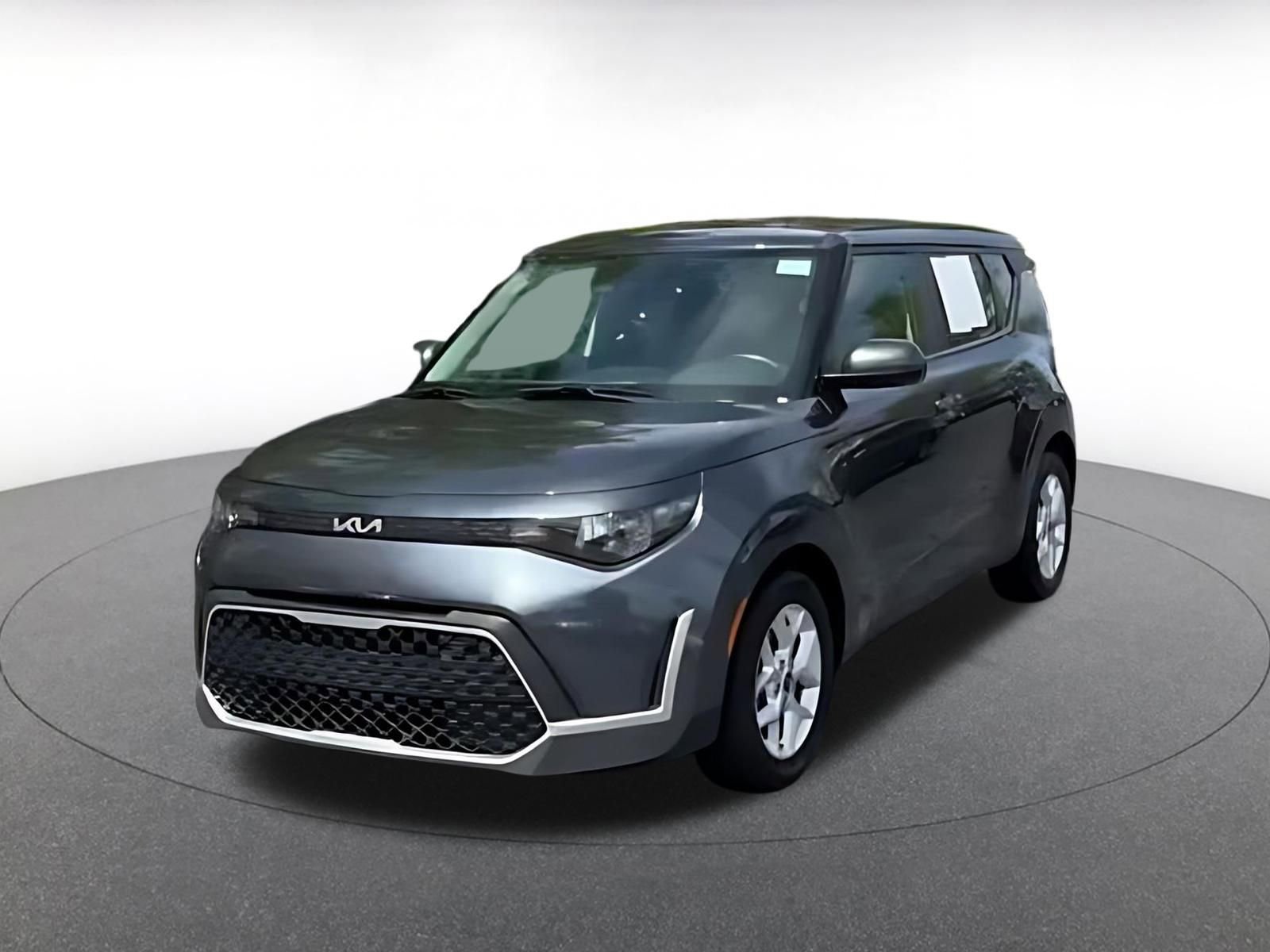 Used 2025 Kia Soul LX w/ LX Technology Package image 7