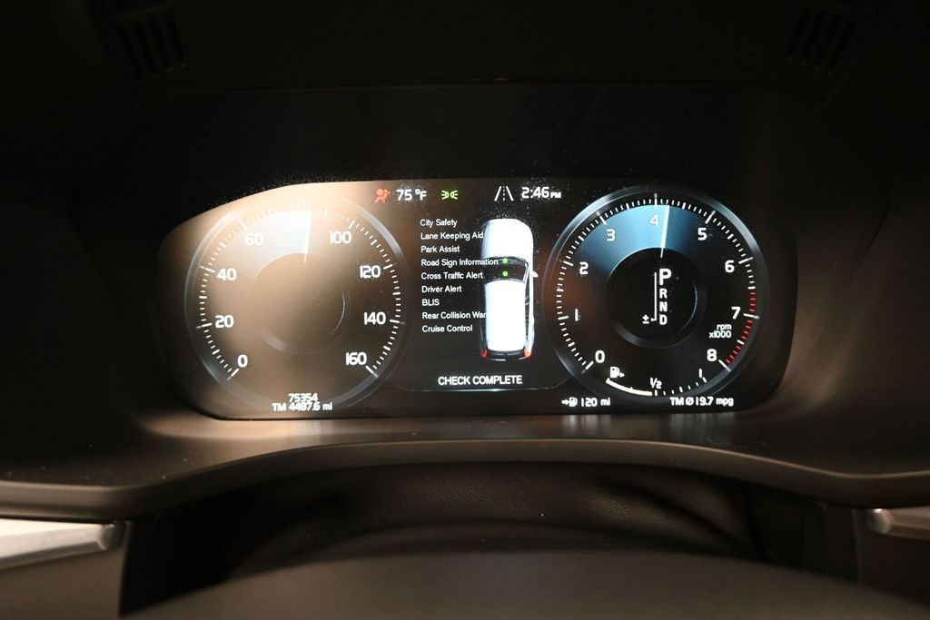 Used 2020 Volvo XC60 T5 Momentum AWD/4WD image 10