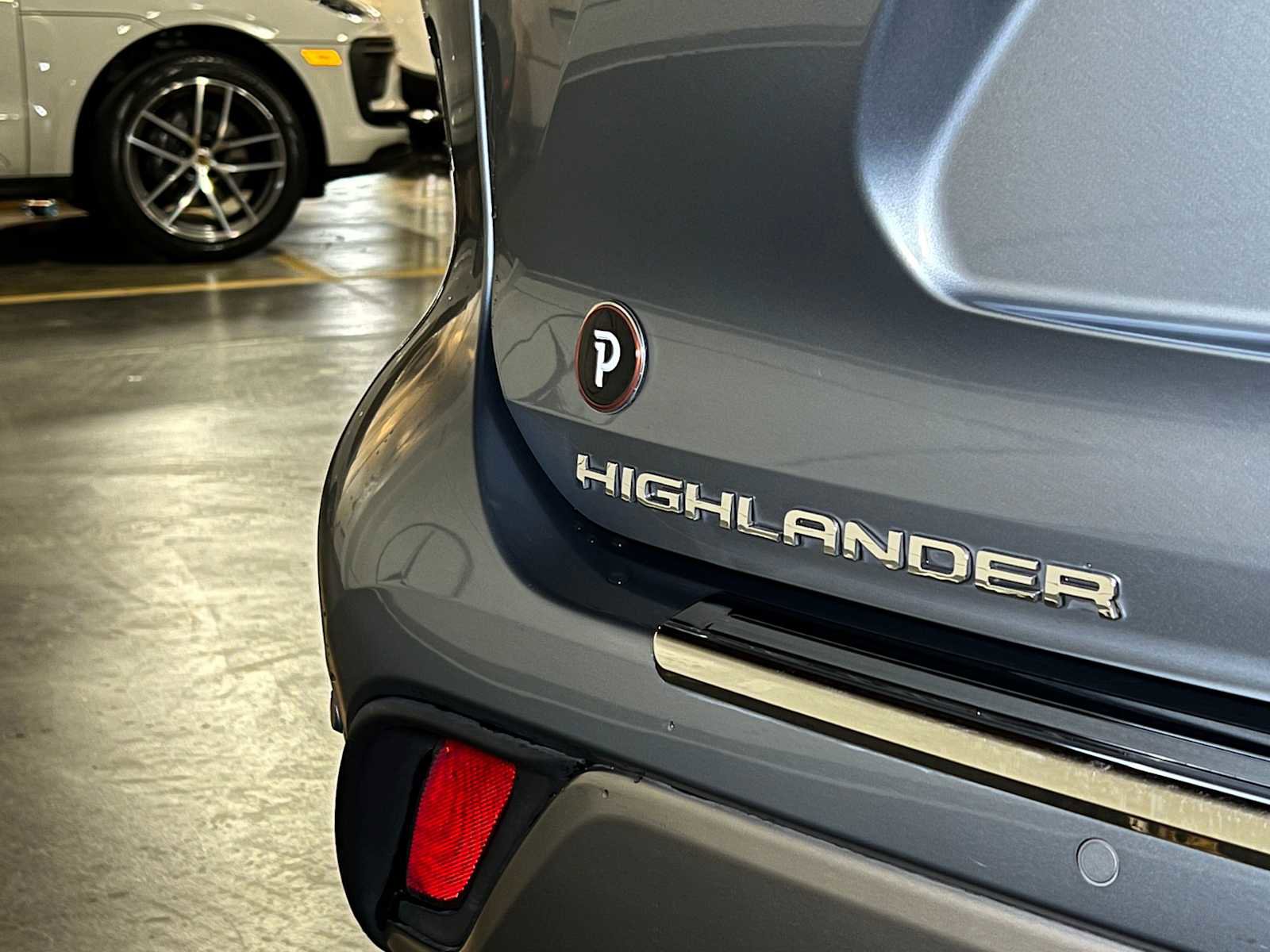 Used 2021 Toyota Highlander Platinum image 15