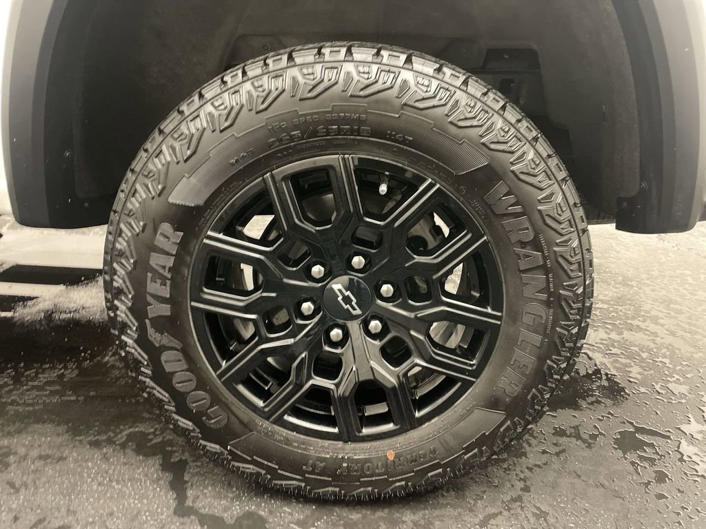 Used 2023 Chevrolet Colorado Trail Boss w/ Advanced Trailering Package image 24