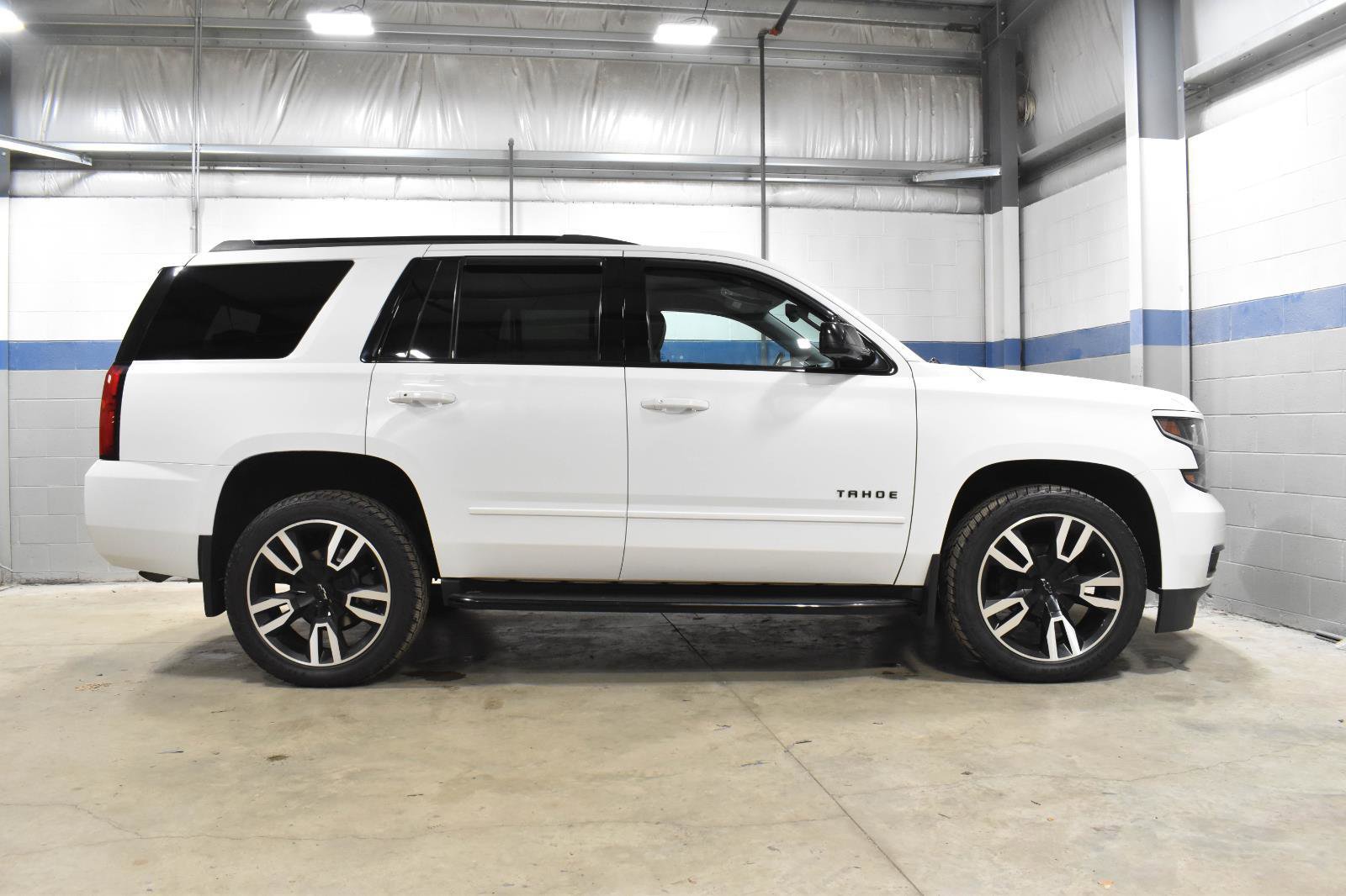 Used 2020 Chevrolet Tahoe Premier w/ RST 6.2L Performance Edition image 29