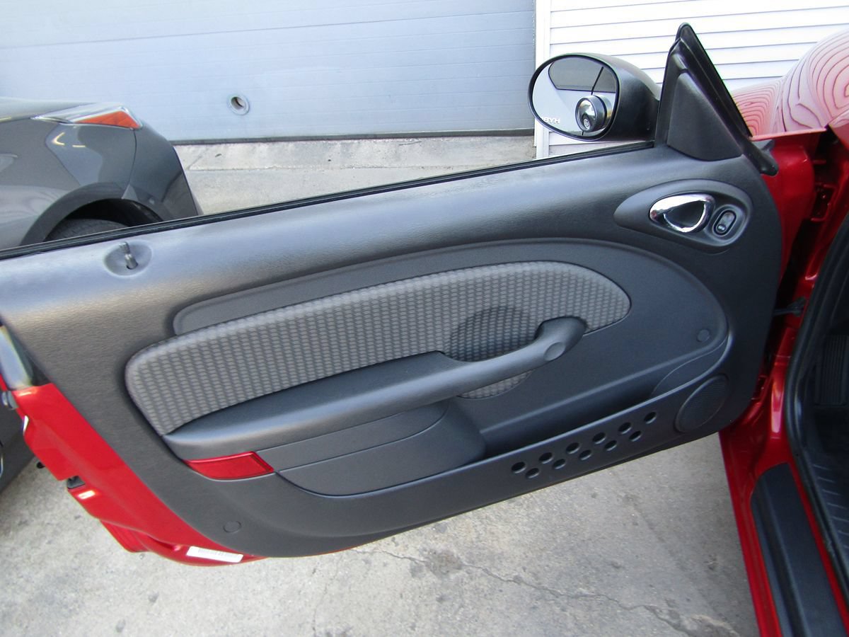 Used 2005 Chrysler PT Cruiser Touring FWD image 22