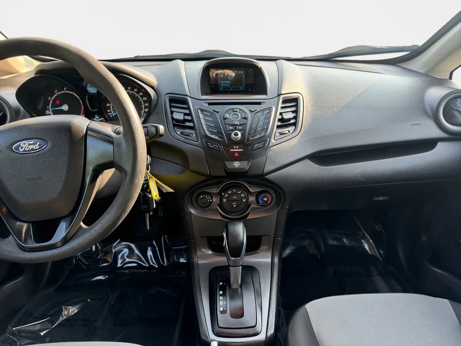 Used 2016 Ford Fiesta S FWD image 13