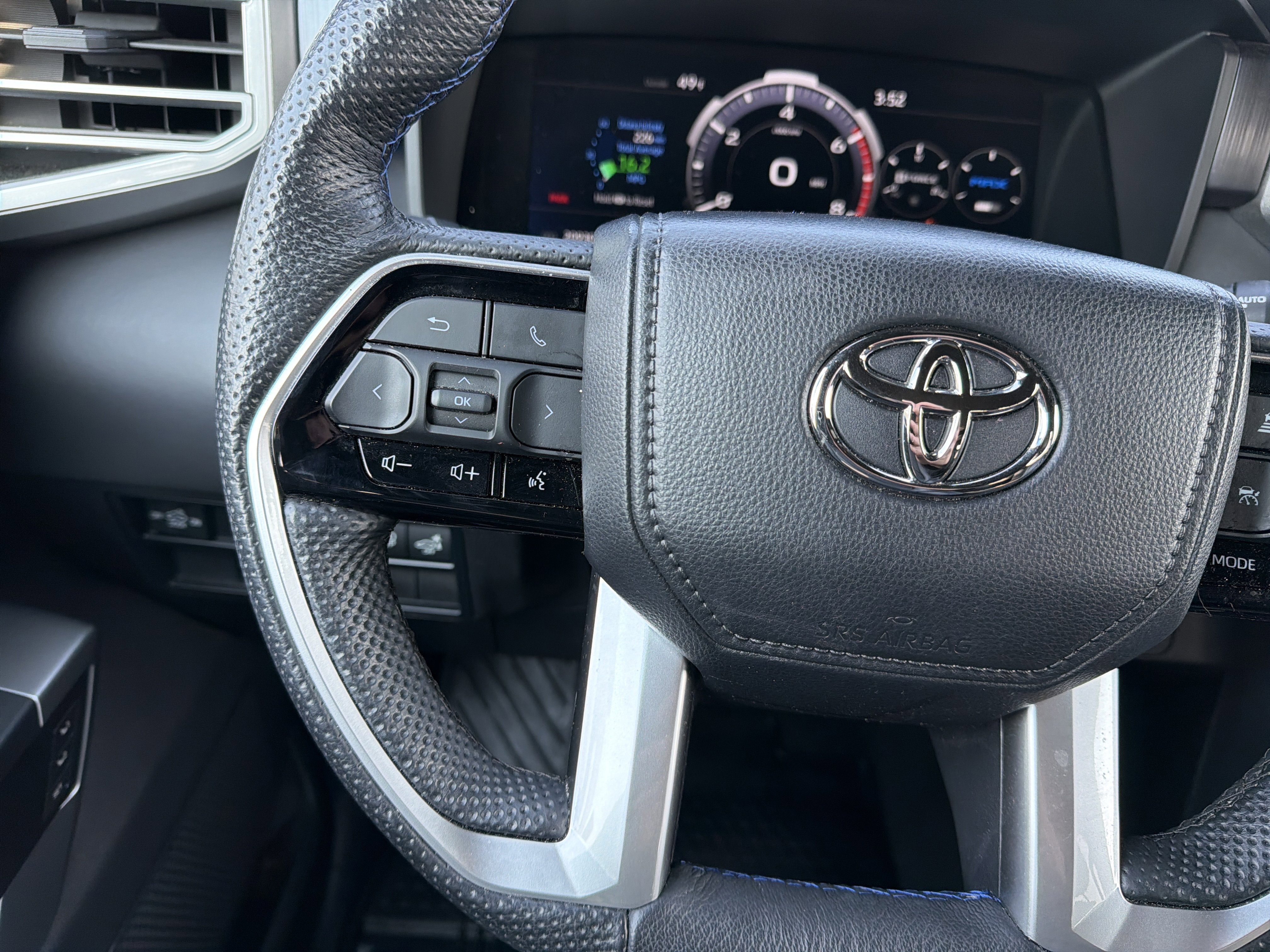 Used 2024 Toyota Tundra Platinum image 19