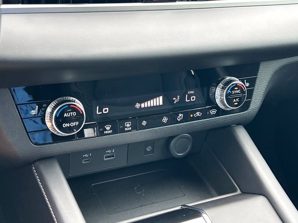 New 2026 Nissan Rogue SL AWD/4WD image 31