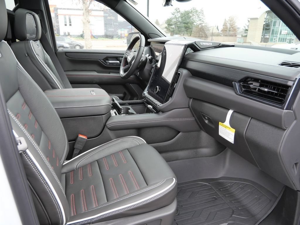 New 2026 GMC Yukon AT4 Ultimate AWD/4WD image 26