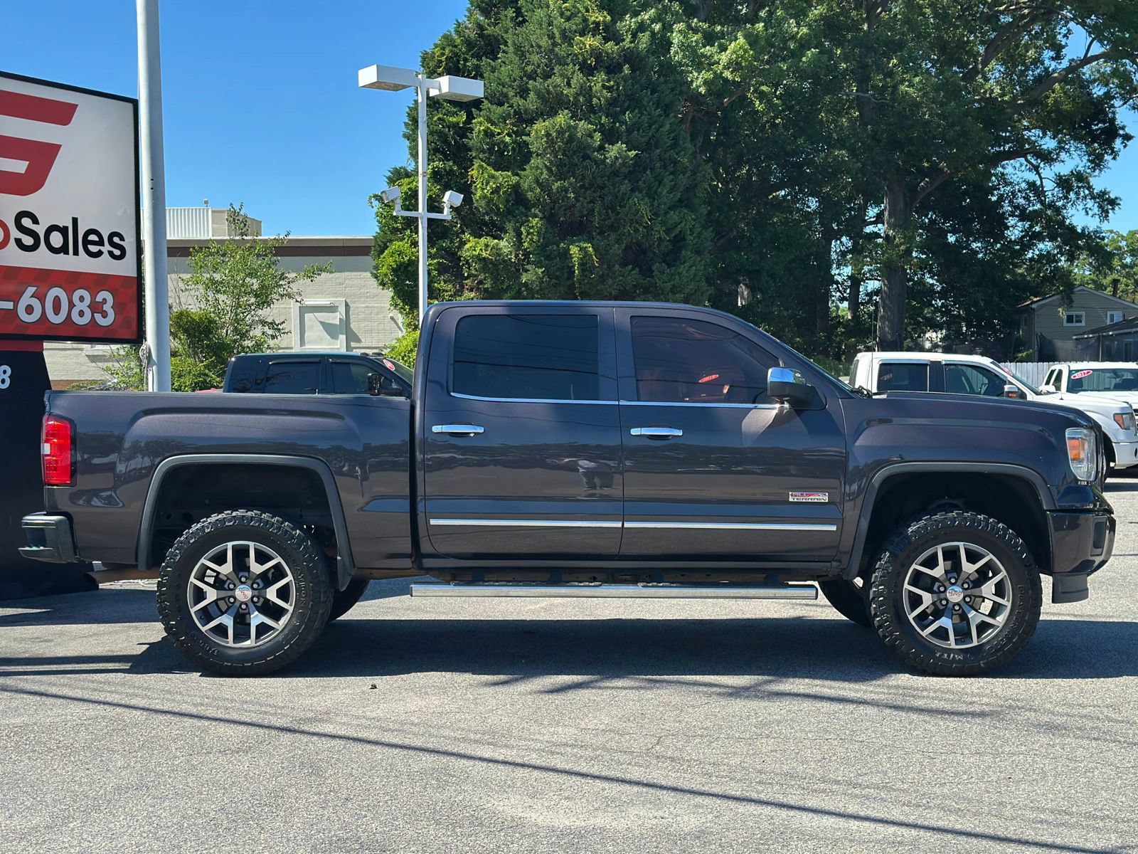 Used 2015 GMC Sierra 1500 SLT AWD/4WD image 2