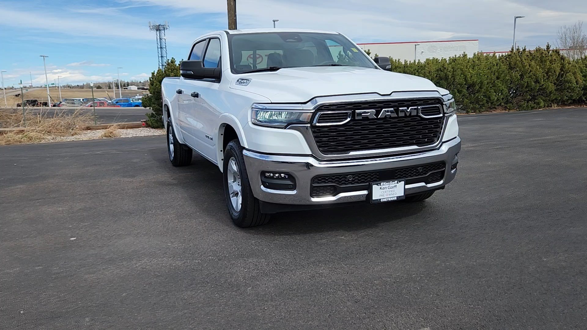 Used 2025 RAM 1500 Big Horn AWD/4WD image 4