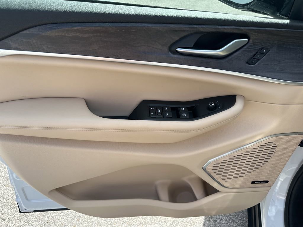 Used 2024 Jeep Grand Cherokee Limited image 10