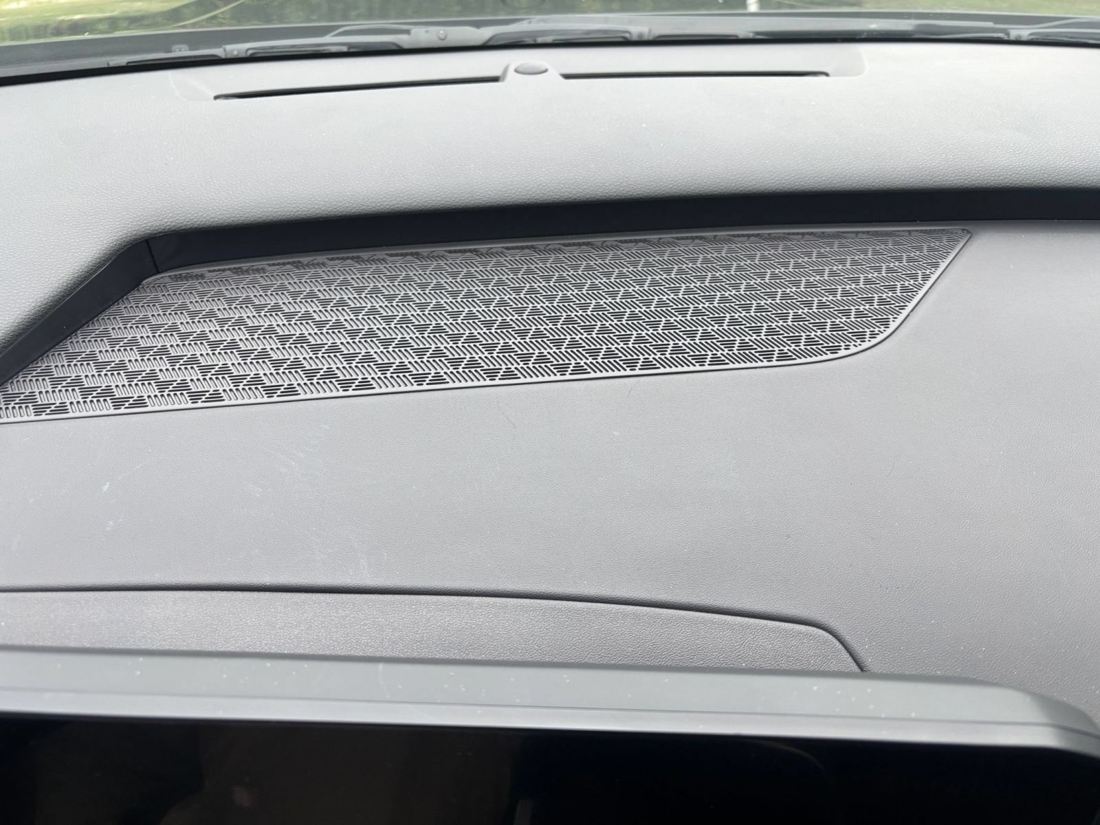 Used 2026 Kia Carnival FWD image 16
