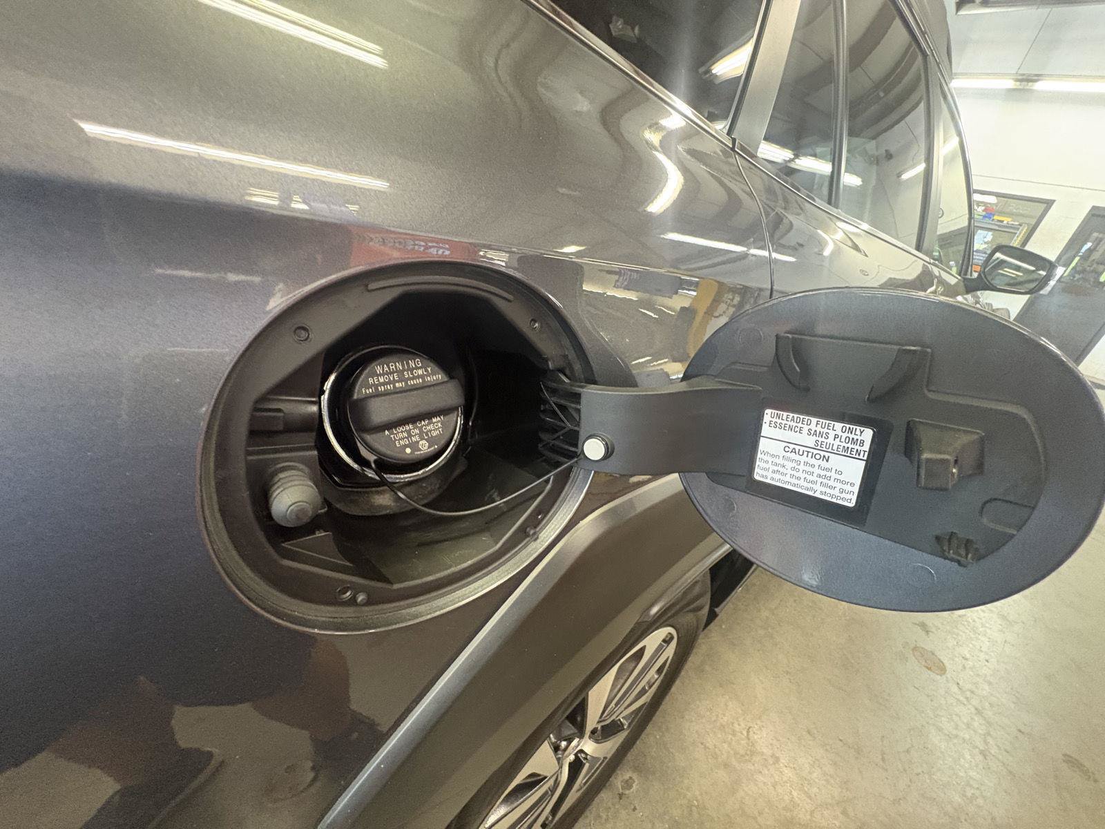 Used 2025 Subaru Outback Premium AWD/4WD image 5
