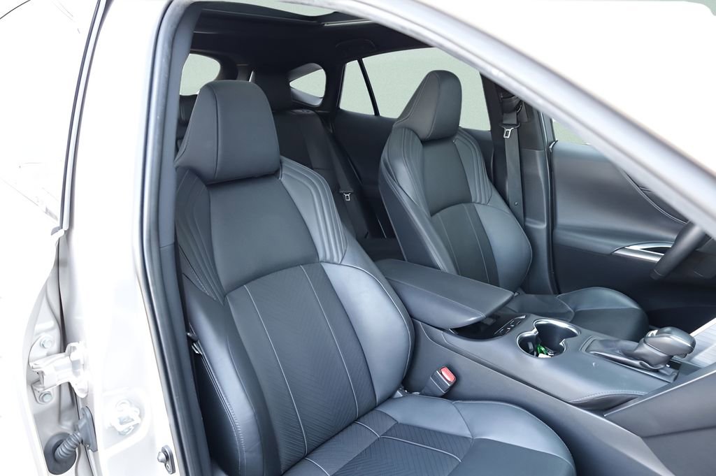 Certified 2023 Toyota Venza Limited image 23
