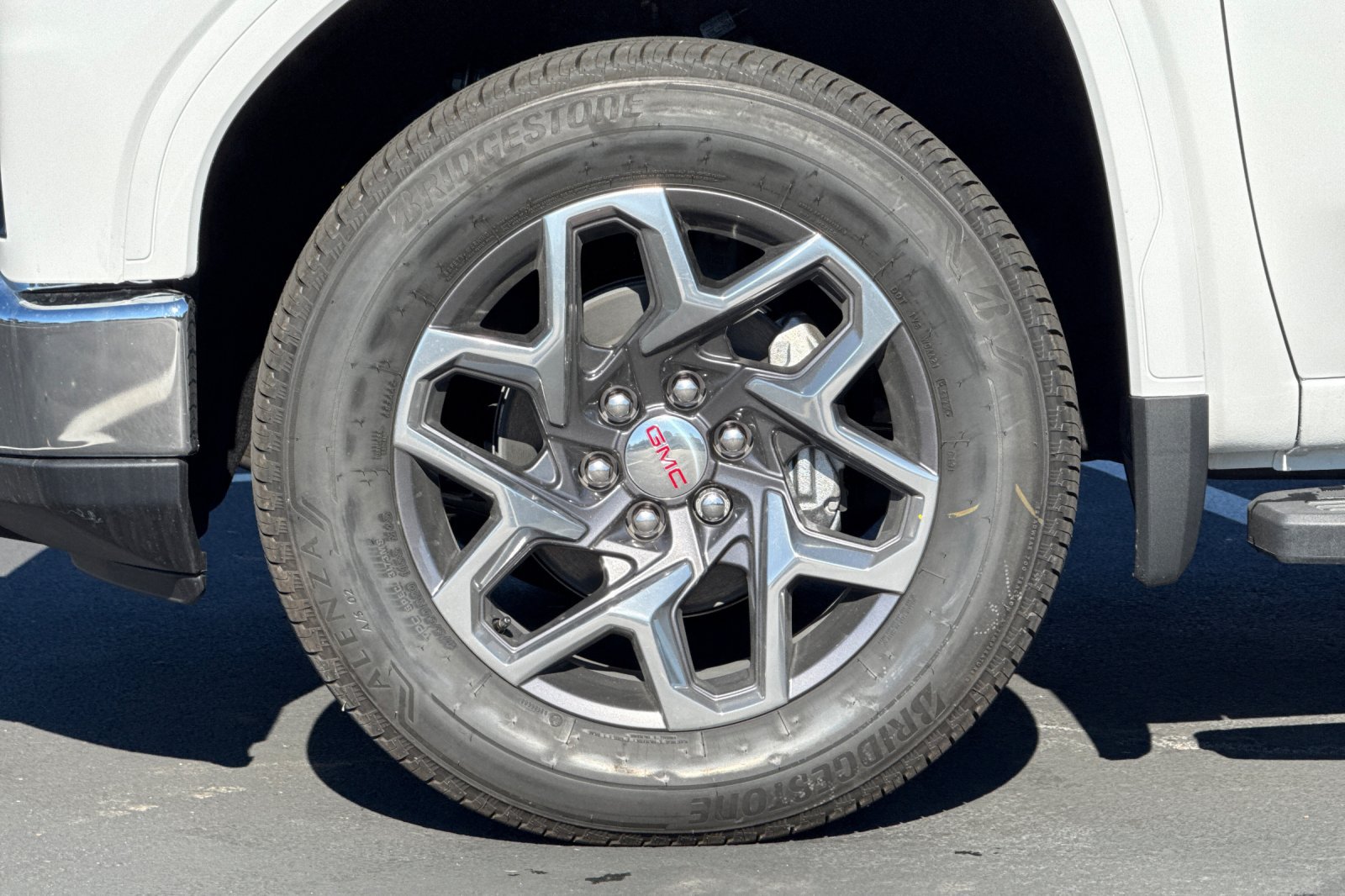 New 2026 GMC Sierra 1500 SLT w/ SLT Premium Plus Package AWD/4WD image 26