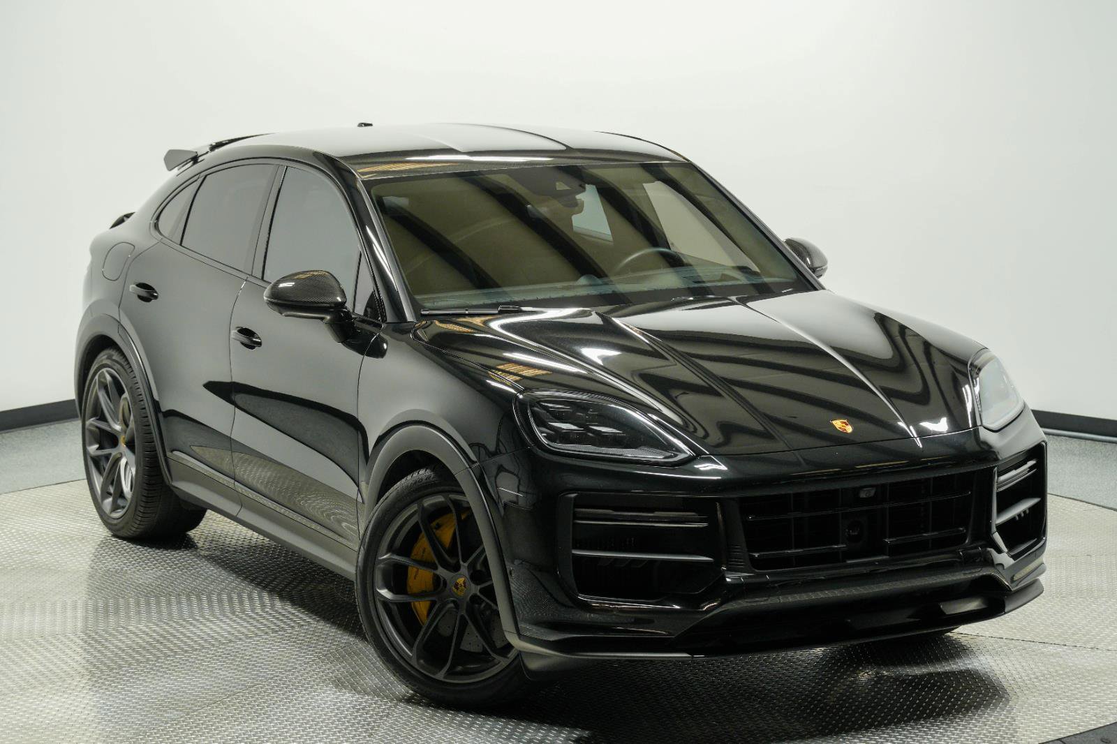 Used 2024 Porsche Cayenne Turbo GT AWD/4WD image 37