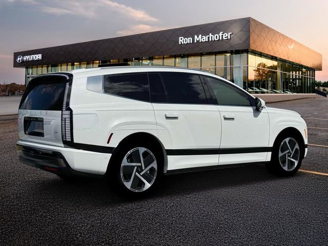 New 2026 Hyundai Ioniq 9 Calligraphy image 8