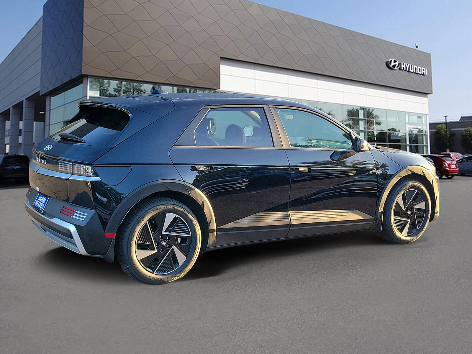 New 2026 Hyundai Ioniq 5 SEL RWD image 2