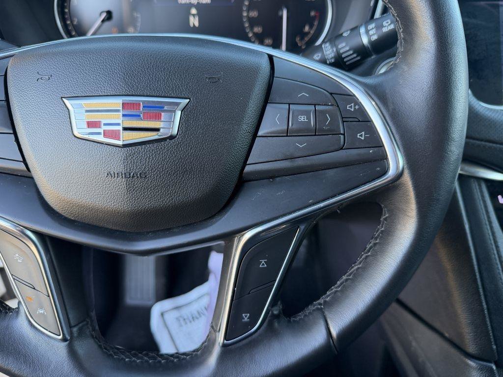 Used 2021 Cadillac XT5 Luxury AWD/4WD image 13