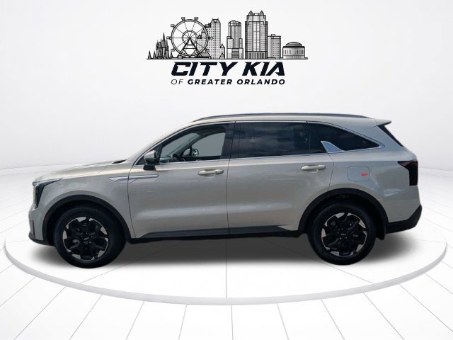 New 2026 Kia Sorento S FWD image 3