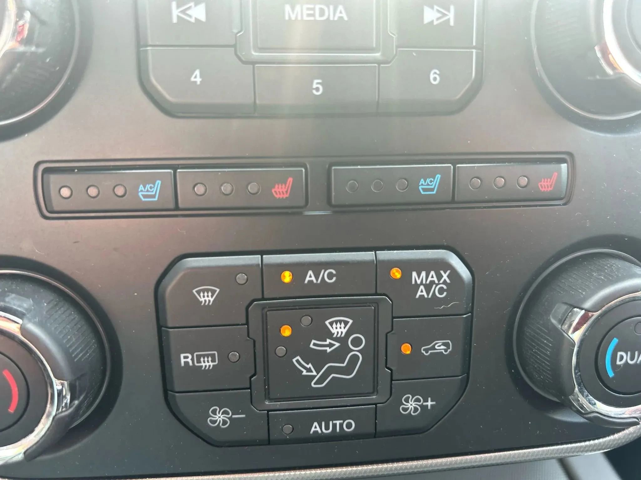 Used 2017 Ford Expedition Limited w/ Equipment Group 301A image 20