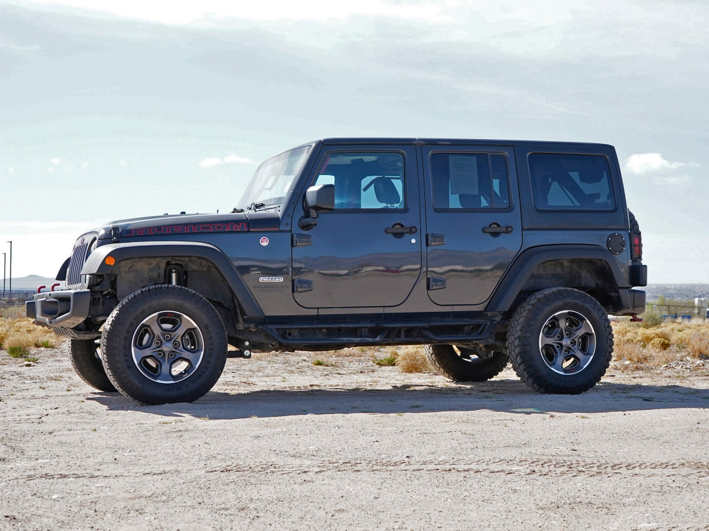 Used 2017 Jeep Wrangler Unlimited Rubicon image 5