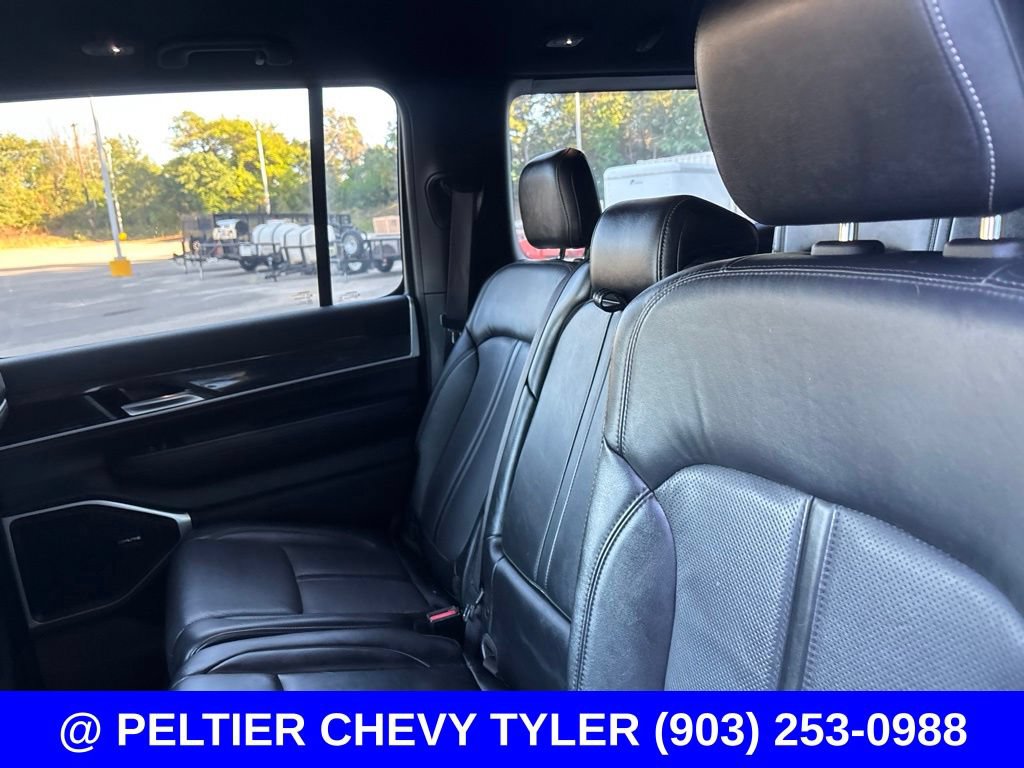 Used 2022 Jeep Wagoneer Series II RWD image 20