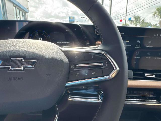 New 2026 Chevrolet Equinox ACTIV w/ Convenience Package III FWD image 17