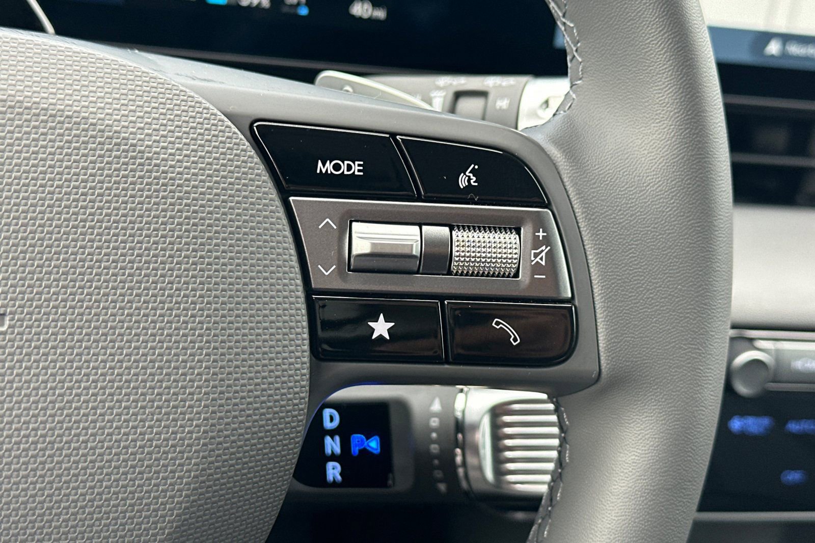 Used 2025 Hyundai Ioniq 5 SEL image 39