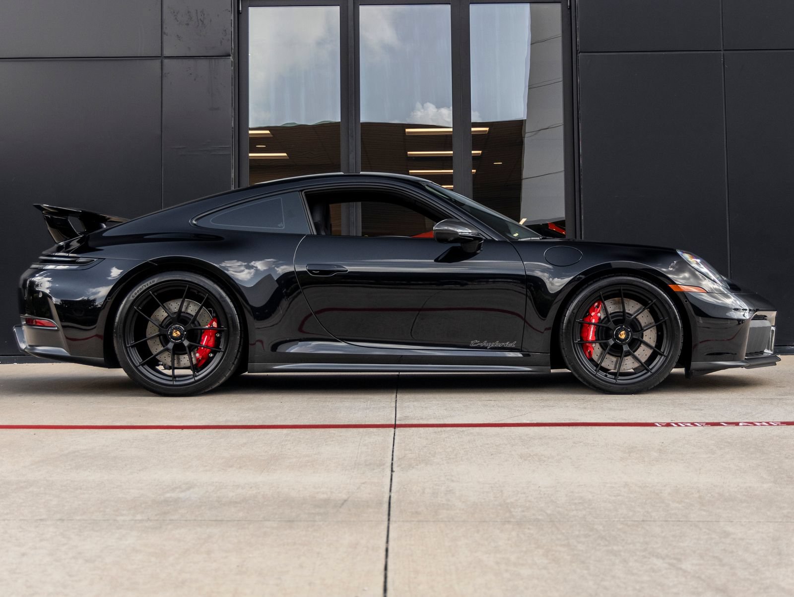 Certified 2026 Porsche 911 Carrera 4 GTS AWD/4WD image 12