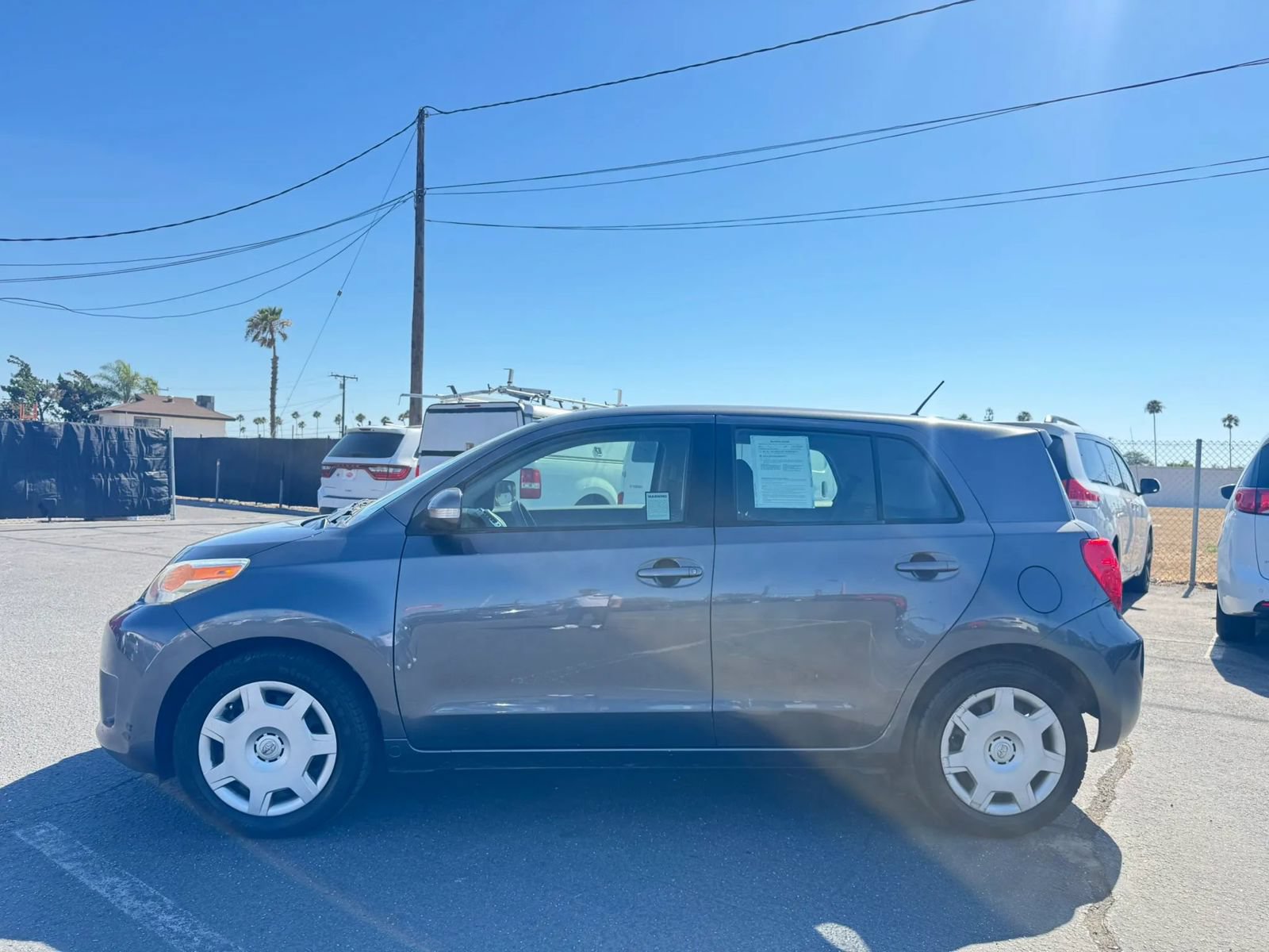 Used 2009 Scion xD FWD image 2