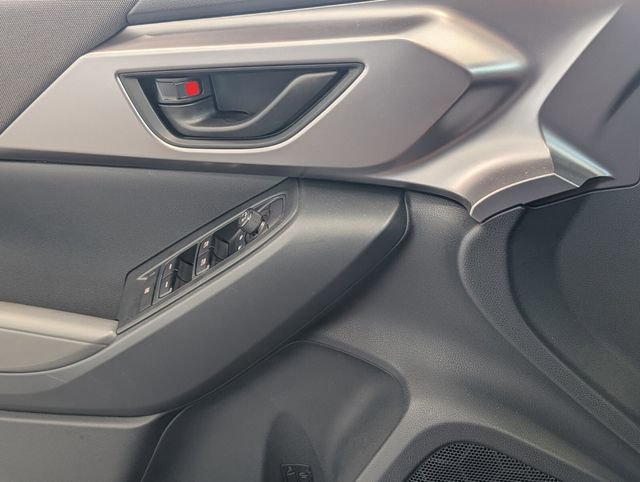 Used 2025 Subaru Impreza 2.0i image 27