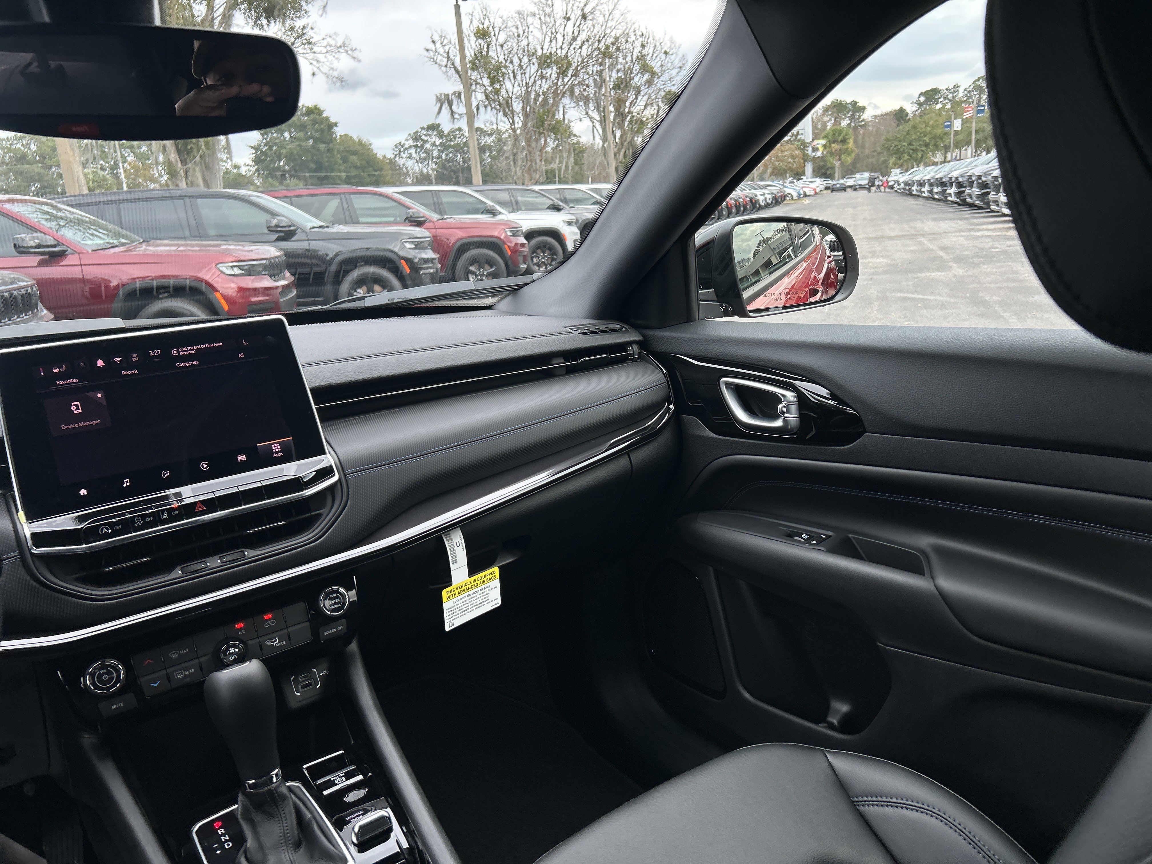 New 2026 Jeep Compass Latitude image 35