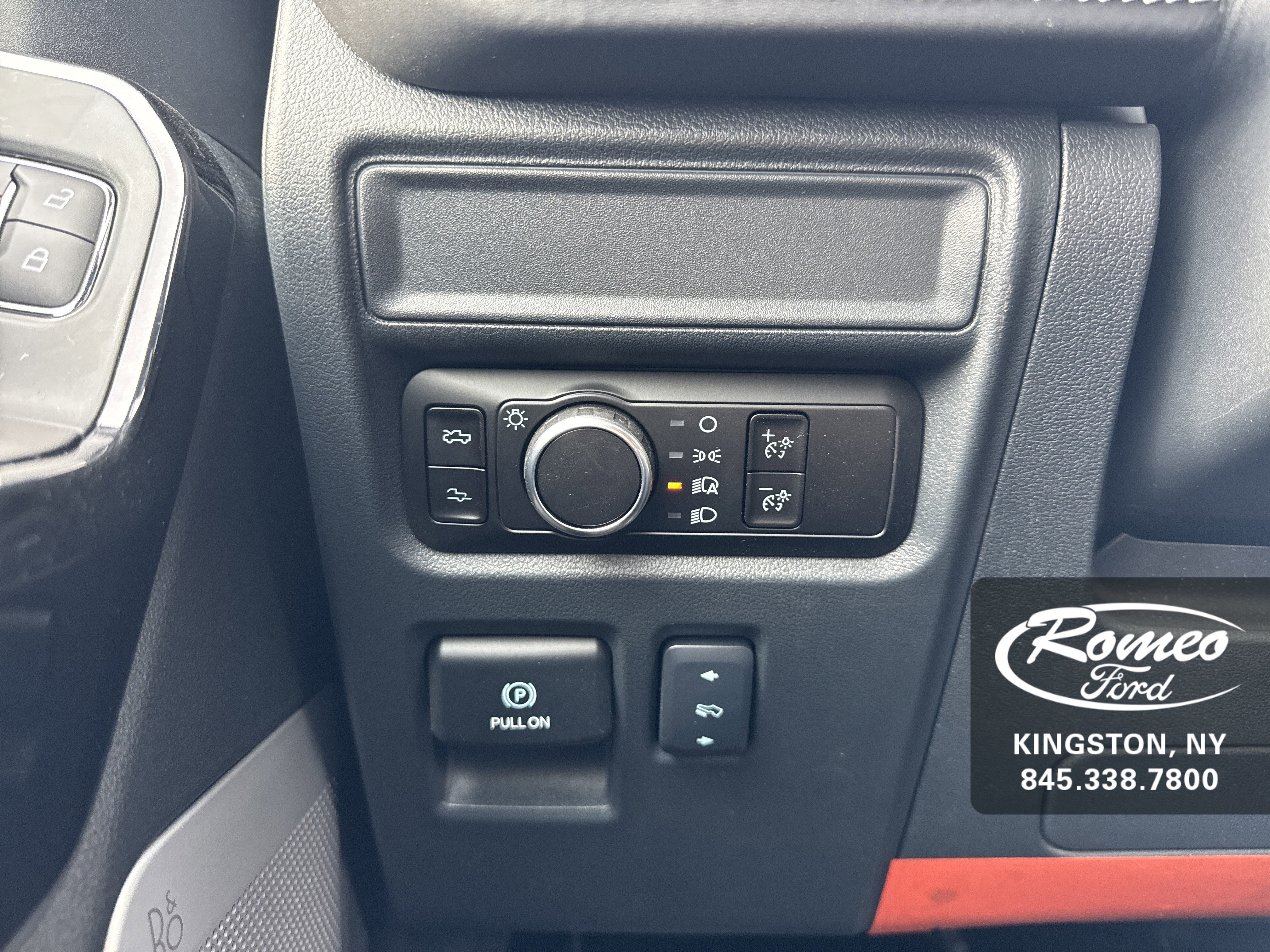 New 2025 Ford F150 Lightning Platinum image 26