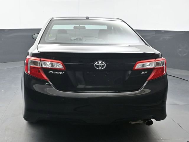 Used 2012 Toyota Camry SE FWD image 4