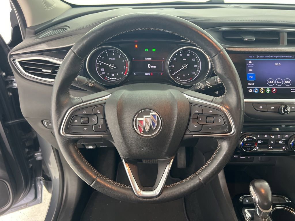 Used 2022 Buick Encore GX Essence image 10
