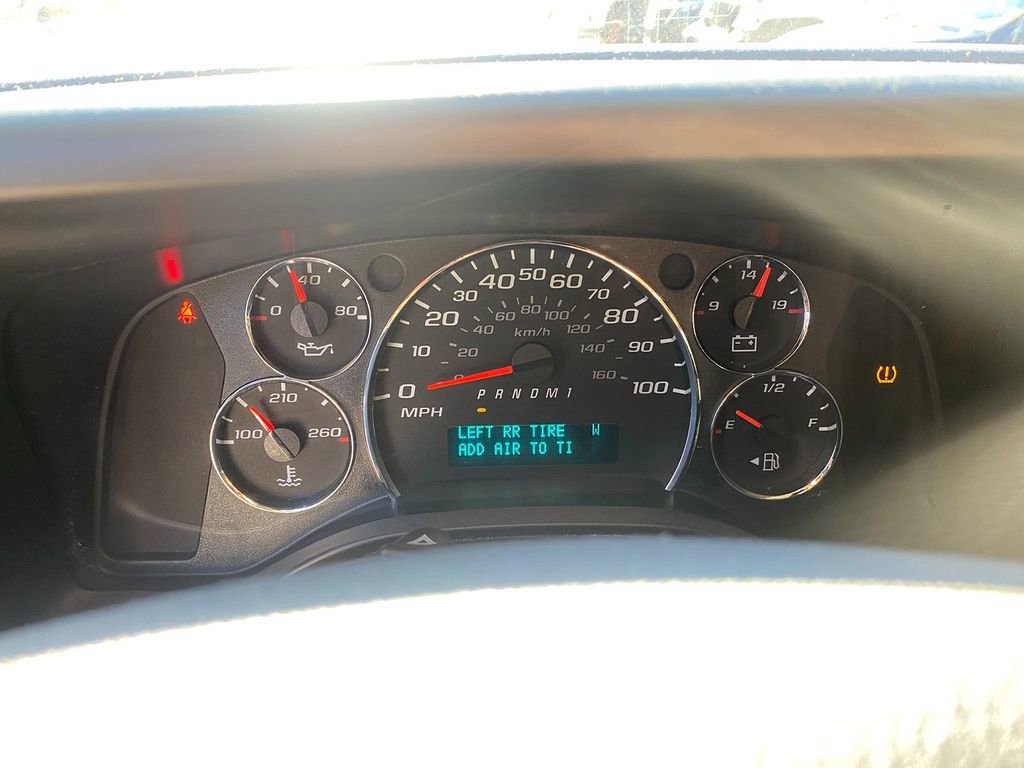 Used 2020 GMC Savana 2500 w/ Driver Convenience Package image 17