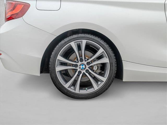 Used 2015 BMW 228i Convertible image 11